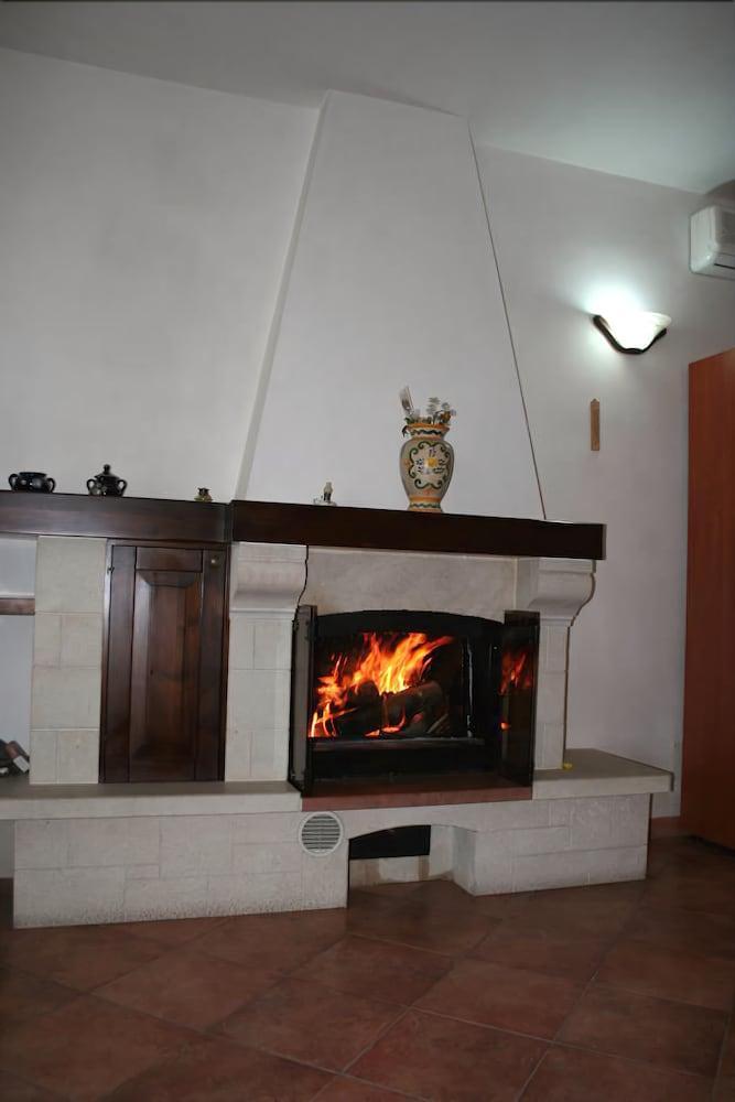 Pineta Monserrato โมดิกา ภายนอก รูปภาพ